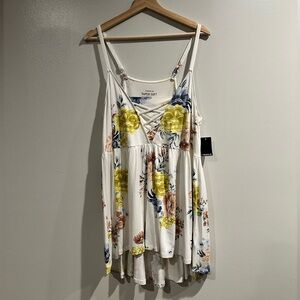 Torrid White Floral Tank Top